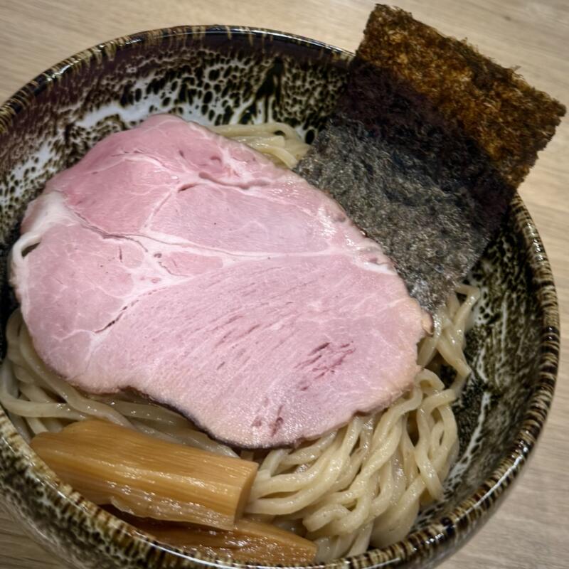 龍麺 りゅうめん 青森県青森市柳川 &LOVINA アンドラビナ1階 青森駅東口ビル 青森駅前 薫香魚介つけ麺 濃厚豚骨魚介系 具