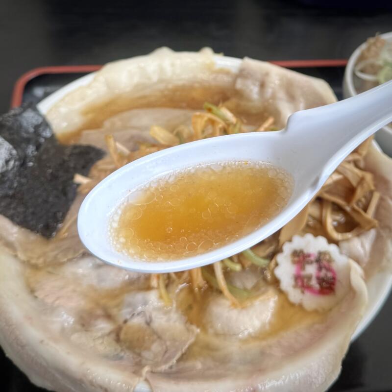 やまがた牛骨ラーメン 二代目平吉屋 へいきちや 富の中西 山形駅 山形県山形市富の中 牛辛ネギチャーシューメン チャーシュー麺 スープ