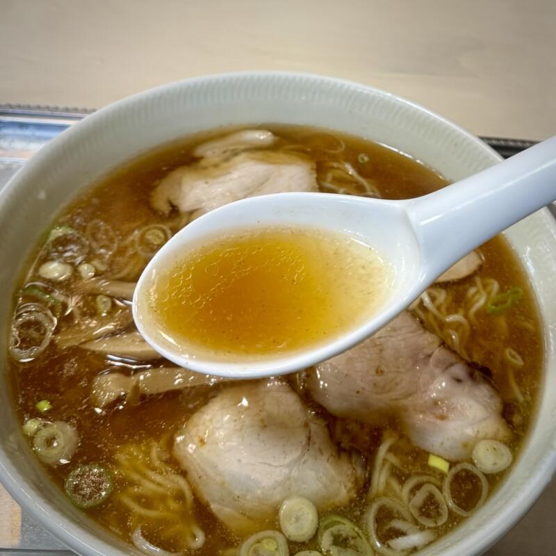 永福町 大勝軒 東京都杉並区和泉 永福町駅 中華麺 中華そば 醤油ラーメン 麺2玉 普通盛り スープ