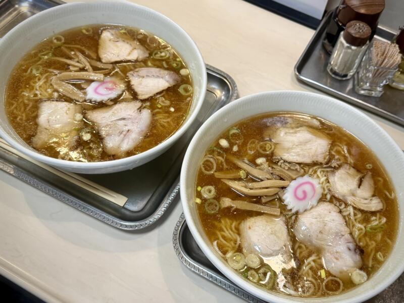 永福町 大勝軒 東京都杉並区和泉 永福町駅 中華麺 中華そば 醤油ラーメン 麺2玉 普通盛りと麺少なめ