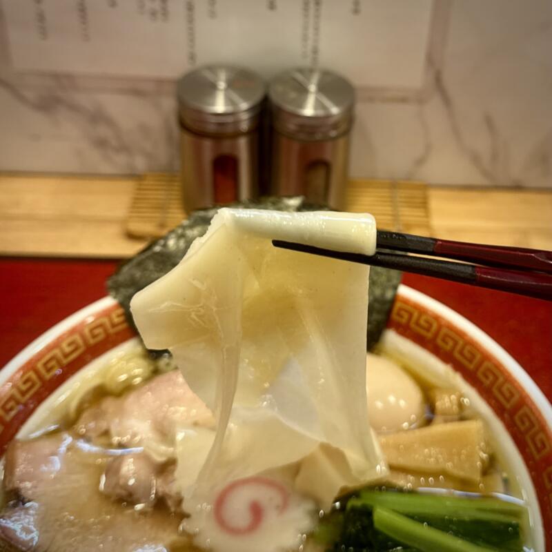 麺創庵 砂田 めんそうあん すなだ 東京都豊島区巣鴨 巣鴨四丁目 巣鴨駅 特製中華そば 福島ご当地 白河ラーメン 醤油ラーメン 幅広ワンタン 雲呑
