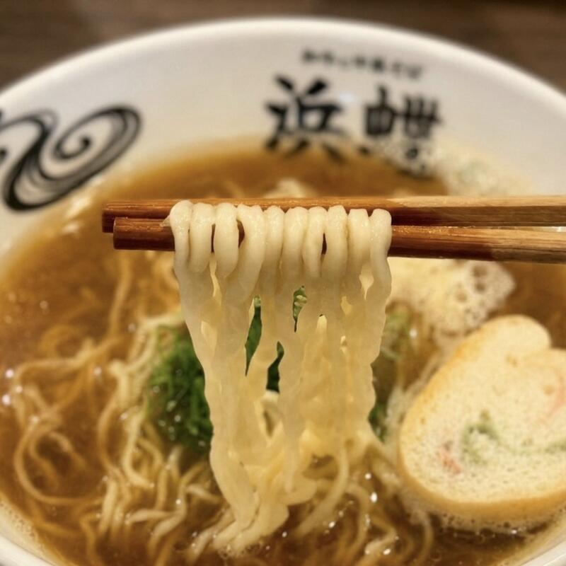 和牛と中華そば 浜蝶 はまちょう 青森県弘前市稲田 城東中央二丁目 弘前駅 本日の煮干しかけ中華そば 津軽煮干しラーメン 醤油ラーメン 麺