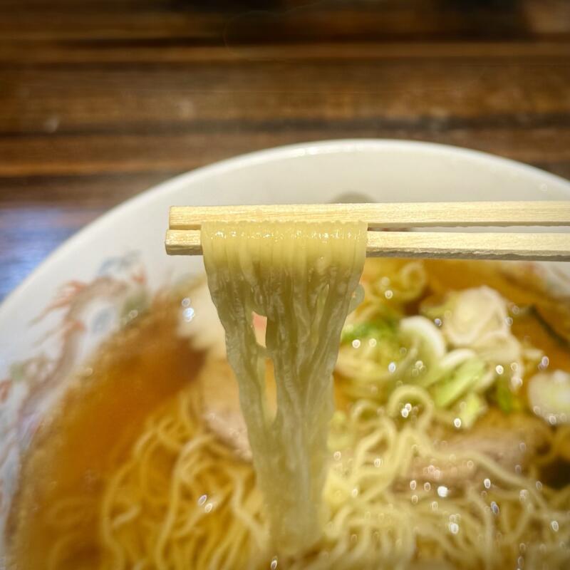 ラーメンハウス どんぐり 岩手県大船渡市大船渡町 おおふなと夢商店街 ラーメン 醤油ラーメン 麺