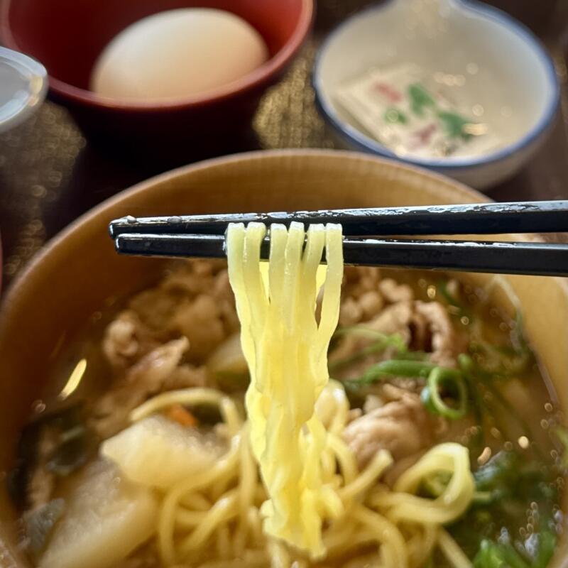 すき家 横手IC店 秋田県横手市安田 横手インター入口 横手駅 牛とん汁らーめん 牛豚汁味噌ラーメン 麺