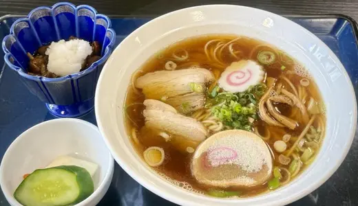 お山の大将＠秋田県雄勝郡東成瀬村にて稲庭中華そばをオーダー！ラーメン魔術師のテコ入れが加わった稲中を「やまゆり温泉 ホテルブラン」で食べれる最高の湯上がりランチ♪