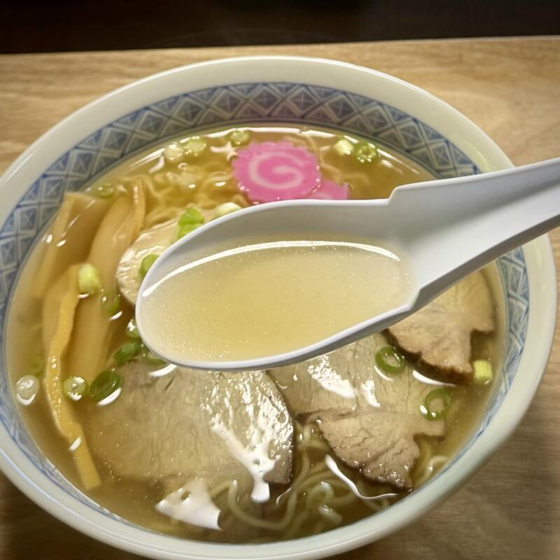 農家食堂 キッチン岳 だけ 秋田県山本郡藤里町粕毛 特養ホーム前 二ツ井駅 塩ラーメン スープ