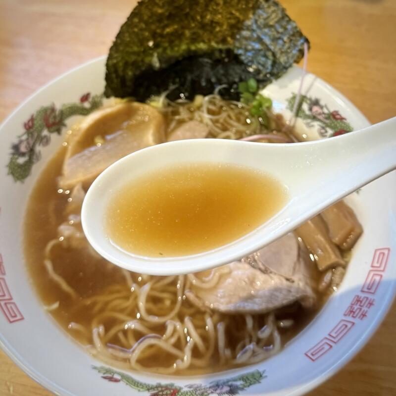 麺処 中むら なかむら 青森県平川市柏木町東田 平川市役所前 平賀駅 醤油拉麺 醤油ラーメン スープ