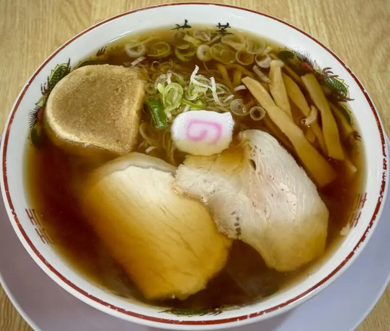 自家製手打ち中華そば 花菱 はなびし 青森県弘前市境関 撫牛子駅 境関 中華そば 醤油ラーメン 津軽煮干しラーメン