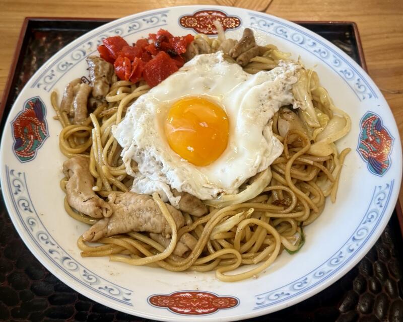 元祖 神谷焼そば屋 秋田県横手市大屋新町 ご当地焼きそば 横手やきそば ホルモン玉子