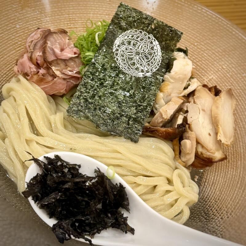 らぁ麺 くろ田 青森県弘前市山崎 自衛隊前 聖愛中高前駅 醤油らぁ麺 醤油手もみ 醤油ラーメン つけ蕎麦 昆布水つけ麺 具