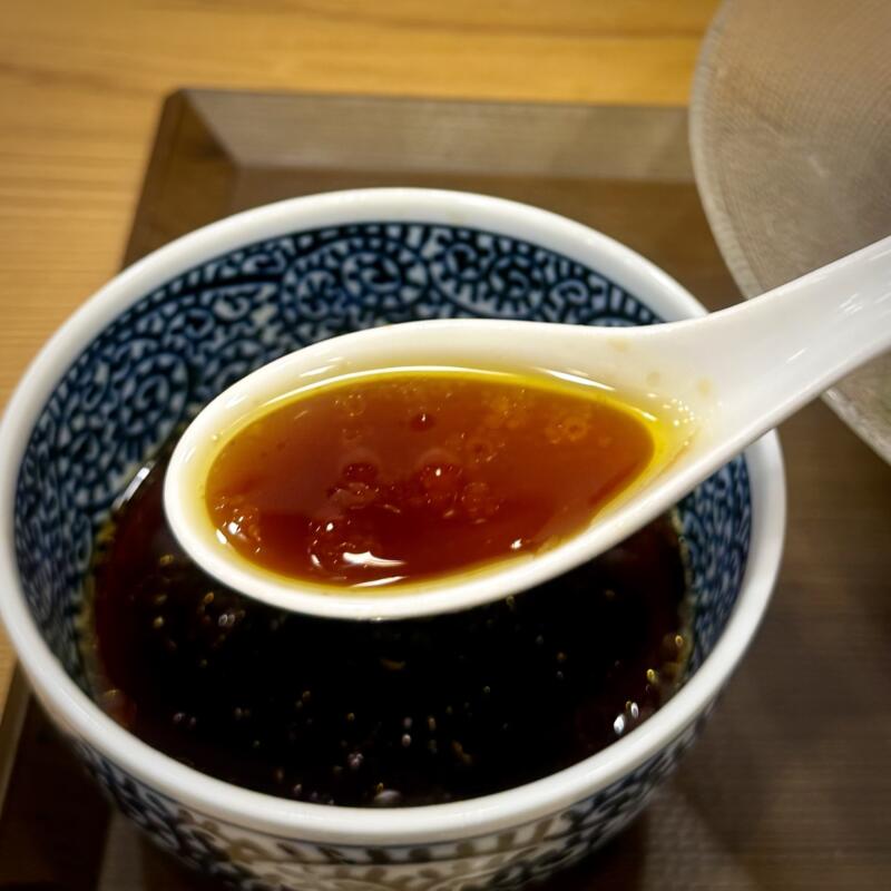 らぁ麺 くろ田 青森県弘前市山崎 自衛隊前 聖愛中高前駅 醤油らぁ麺 醤油手もみ 醤油ラーメン つけ蕎麦 昆布水つけ麺 つけ汁 スープ