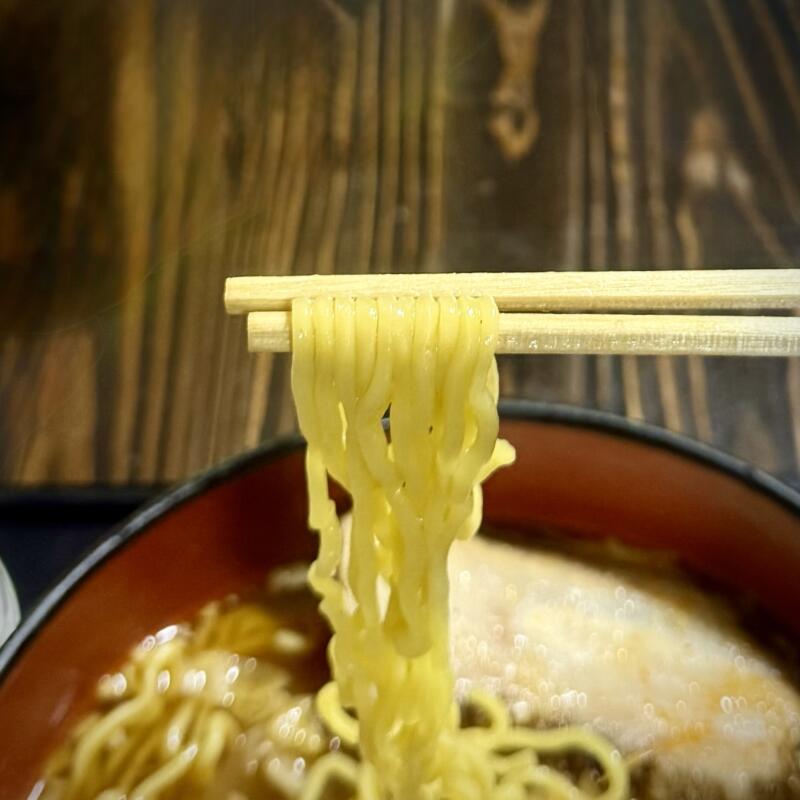 味の店 かしわ家食堂 秋田県仙北市西木町桧木内 松葉駅 辛口正油ラーメン 辛ネギ醤油ラーメン 麺