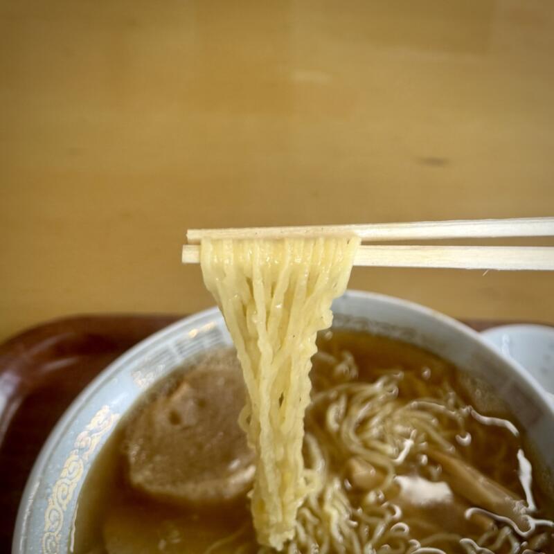 味の店 工藤そばや 工藤製麺所 青森県黒石市浜町 黒石駅 らあめん 津軽煮干しラーメン 醤油ラーメン 自家製麺
