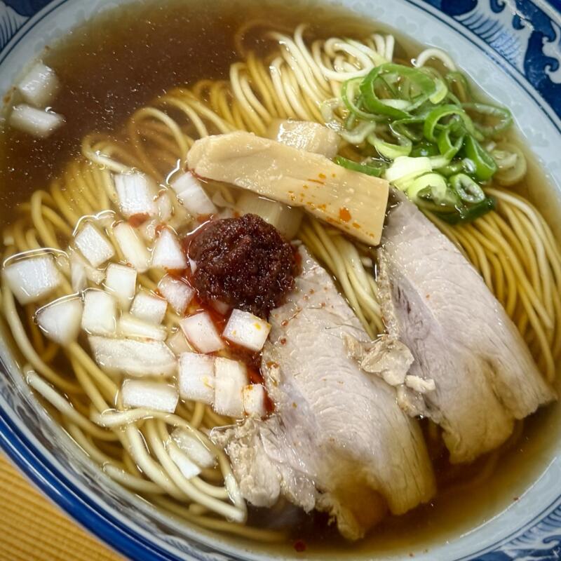 自家製麺 鈴森 すずもり 秋田県秋田市山王新町 秋田駅 県立体育館前 辛醤油ラーメン 具