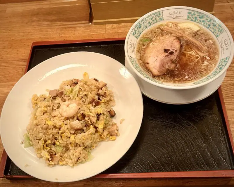 中華ダイニング 大黒屋 秋田県秋田市仁井田 羽後牛島駅 大野口 半ラーメン+チャーハン セット 醤油ラーメン 炒飯