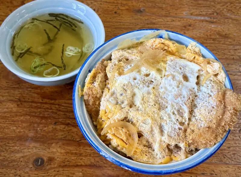 食堂 六太郎 六太郎食堂 新潟県新潟市南区白根 カツ丼 かつ丼