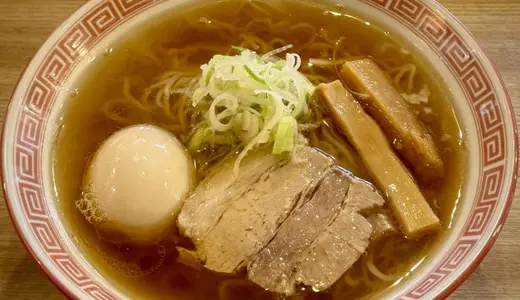 らー麺 ふくし＠青森県黒石市横町にて中華そばをオーダー！7:00から朝営業している黒石市内では貴重な朝ラーメンの人気店♪