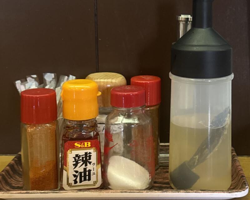 山形肉そば en えん 麺喰い処 en 岩手県盛岡市月が丘 月が丘三丁目 青山駅 冷たい肉中華 冷たい中華そば 冷やしラーメン 味変 調味料