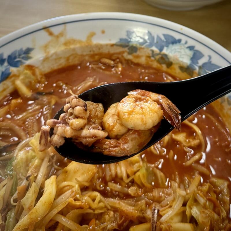 万松 まんまつ 秋田県潟上市飯田川下虻川 秋田銀行大久保支店前 大久保駅 唐人ちゃんぽん 3倍辛 秋田ご当地ラーメン 秋田ちゃんぽん 辛いチャンポン 具