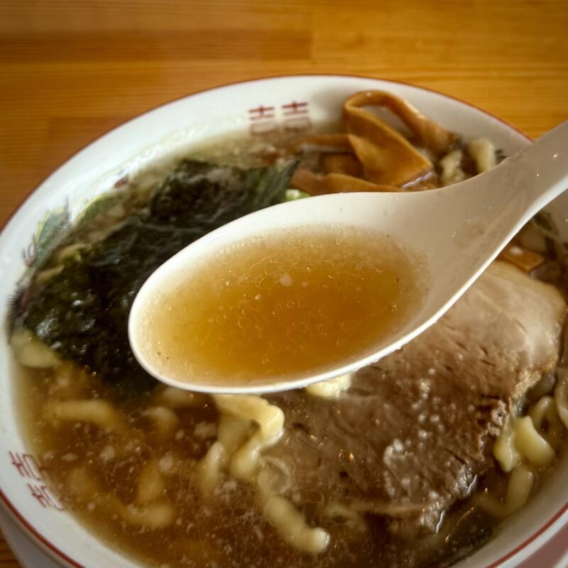 中華そば ヨッチャン 山形県東根市神町西 ヨークタウン東根神町内 神町西五丁目 神町駅 煮干し中華 背脂煮干しラーメン スープ
