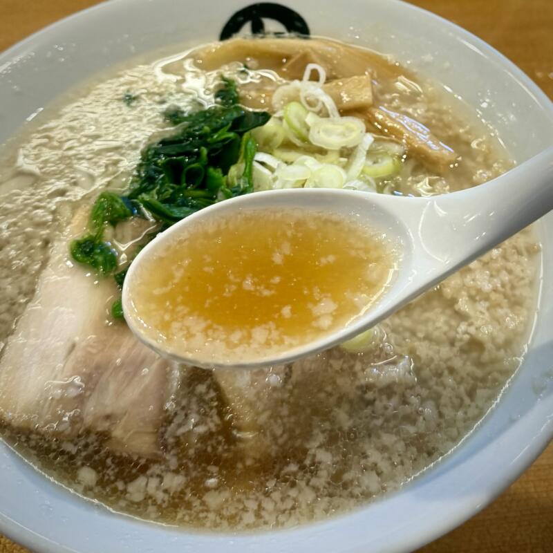 伊藤商店 山形東根店 山形県東根市中央 さくらんぼ東根駅 東根市役所前 白の中華そば 喜多方ラーメン 背脂醬油ラーメン スープ