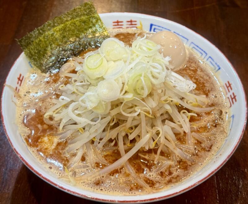 らーめん萬亀 ばんき 秋田県秋田市中通 秋田駅前 買物広場 辛いラーメン ブレンド正油 辛醤油ラーメン 3辛