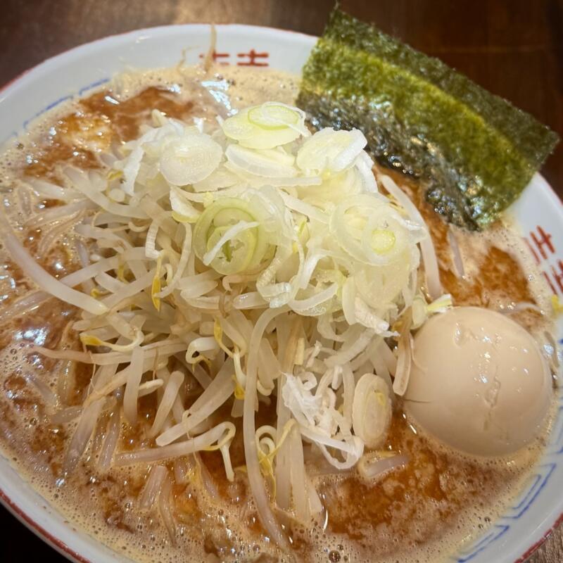 らーめん萬亀 ばんき 秋田県秋田市中通 秋田駅前 買物広場 辛いラーメン ブレンド正油 辛醤油ラーメン 3辛 具