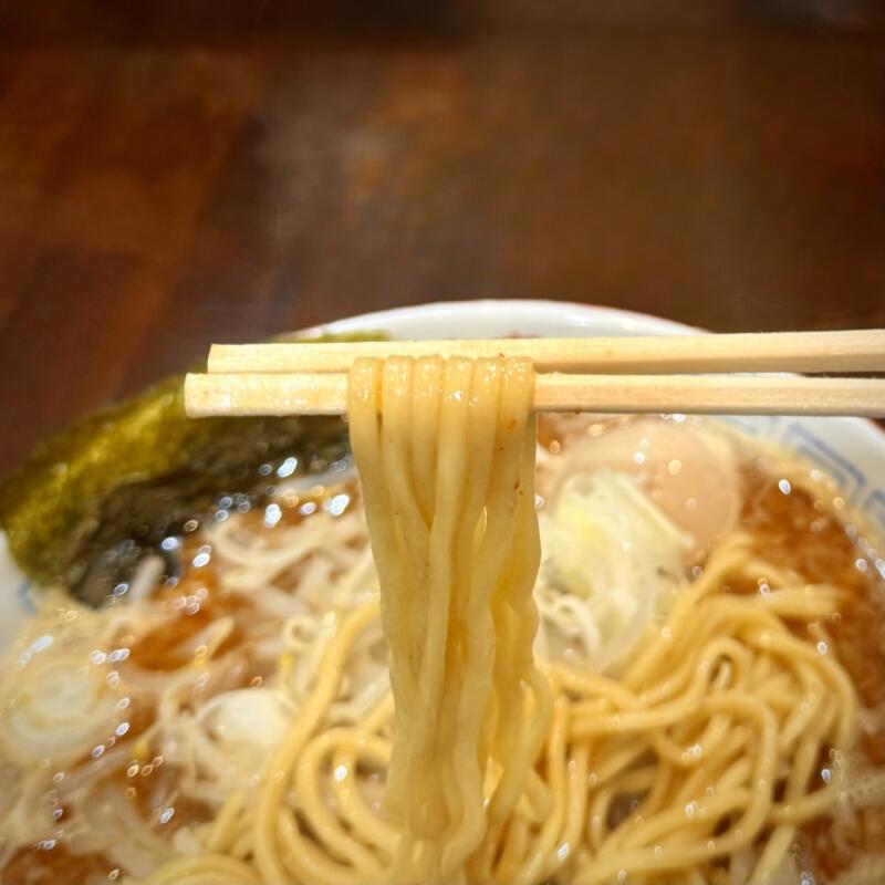 らーめん萬亀 ばんき 秋田県秋田市中通 秋田駅前 買物広場 辛いラーメン ブレンド正油 辛醤油ラーメン 3辛 自家製麺