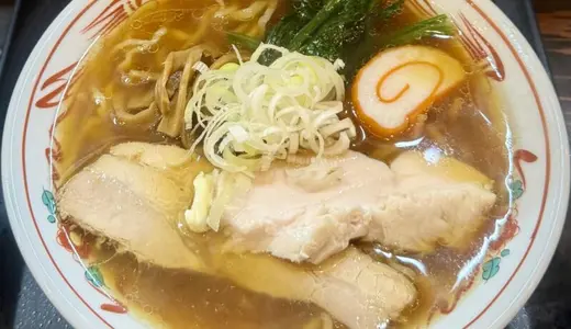 手形麺食堂 ちゅんちゅん＠秋田県秋田市にて中華そば＆ガッツ餃子をオーダー！ラーメン激戦区・手形ラーメンストリートにオープンした新店♪